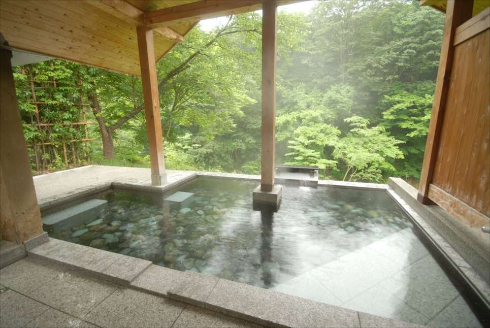 Sen no kura[Hotaru no
yu]open-air bath