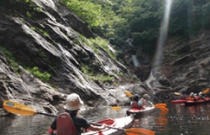 谷川岳の四季折々の景観を満喫できる心安らぐ温泉宿